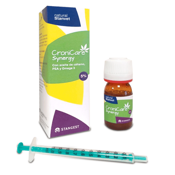 Cronicare synergy 5% para perros y gatos es un extracto de cáñamo, Omega 3 con propiedades antiinflamatorias, antioxidantes y ansiolíticas.